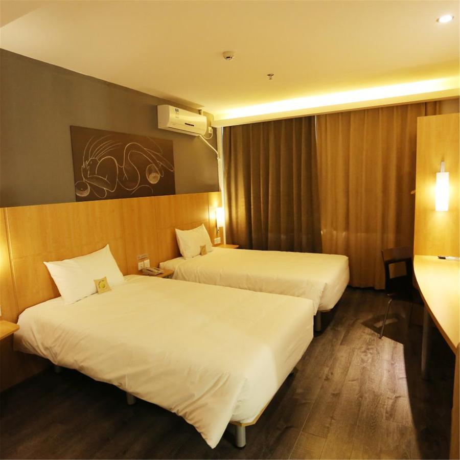 Ibis Jinzhou Yunfei St Jinzhou (Liaoning) Exterior foto