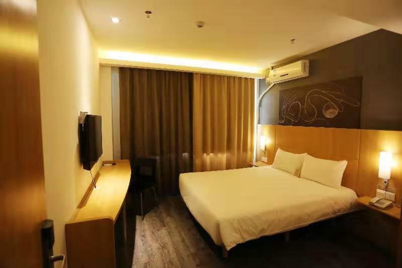 Ibis Jinzhou Yunfei St Jinzhou (Liaoning) Exterior foto